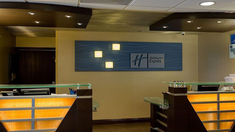 Holiday Inn Express & Suites - Oxford By Ihg Extérieur photo