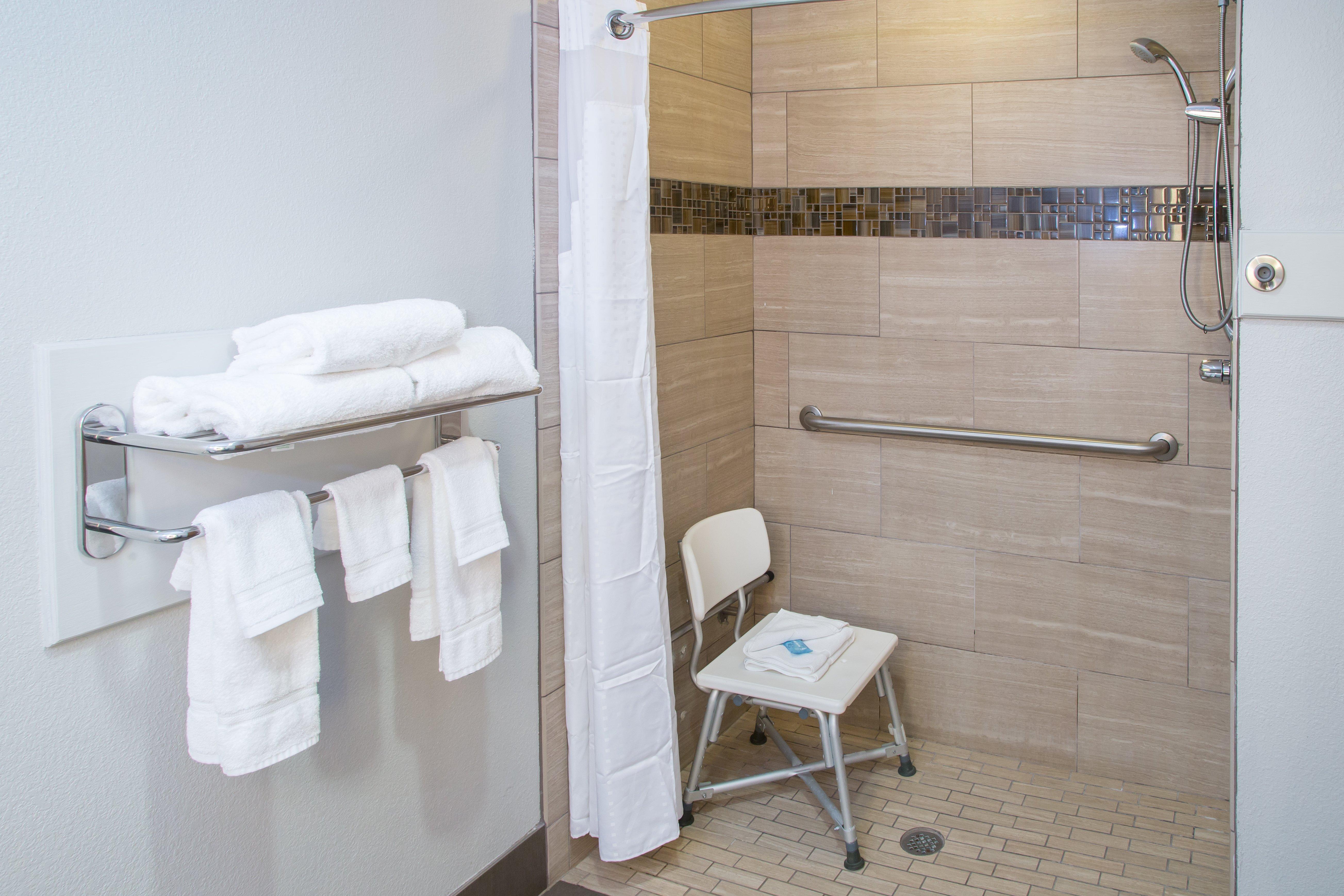 Holiday Inn Express & Suites - Oxford By Ihg Extérieur photo