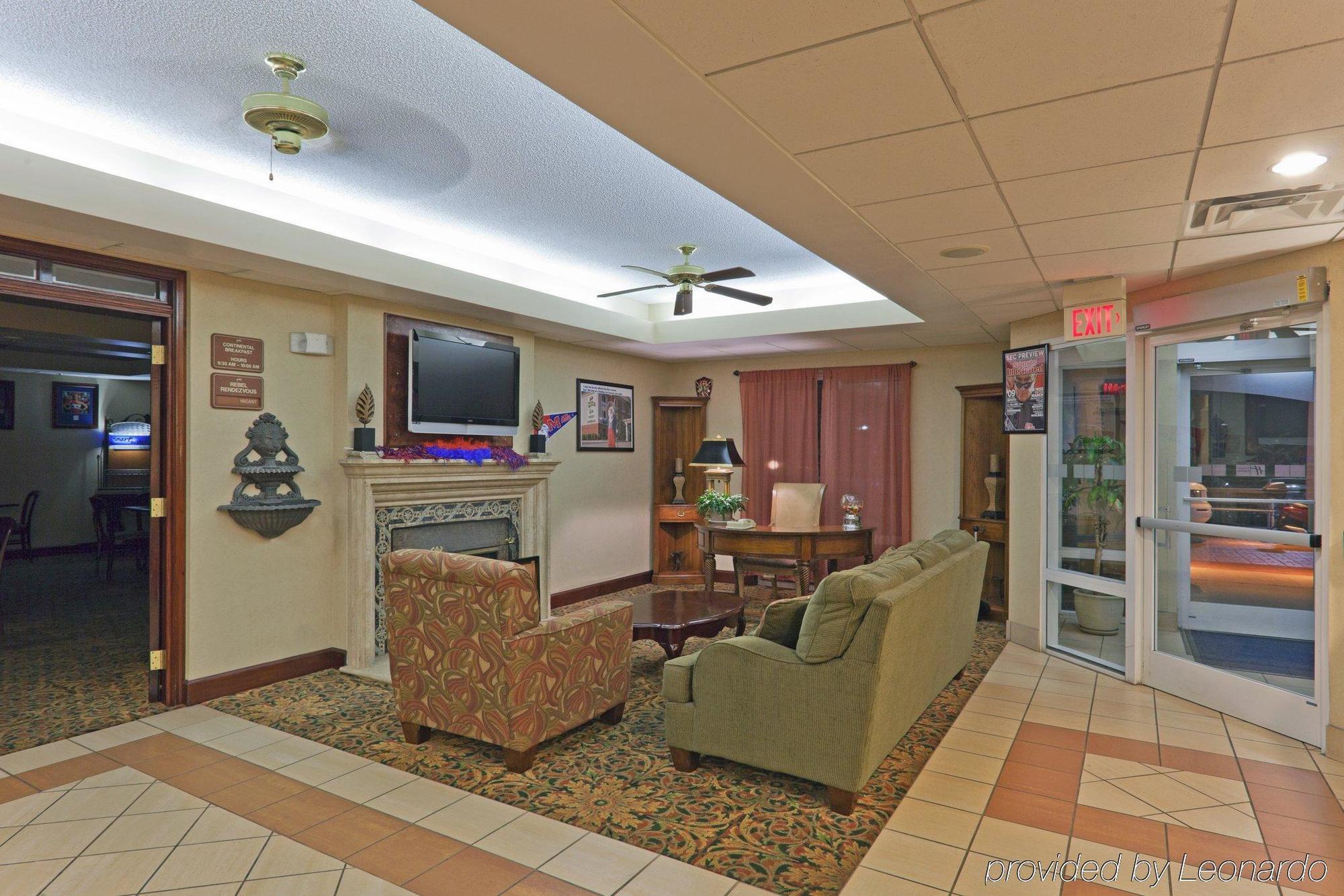 Holiday Inn Express & Suites - Oxford By Ihg Extérieur photo